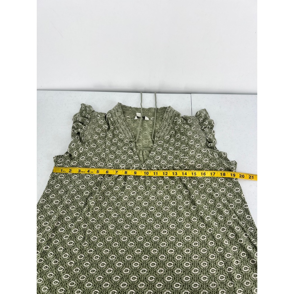 Lucky Brand Women Size M Green Printed Boho Flutter Sleeve Tassel Top - Picture 4 of 10